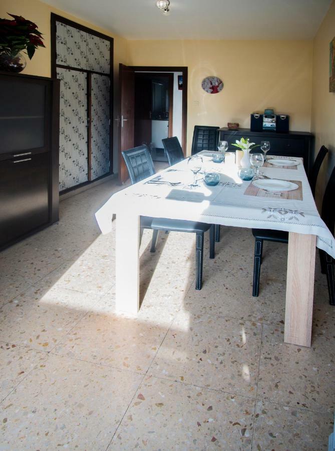 Apartamento Comodo A 10 Min Del Centro Alicante Exterior photo